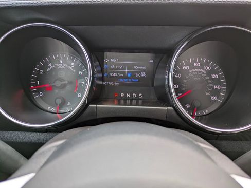 Used 2017 Ford Mustang Coupe image 18