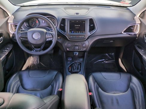 Used 2023 Jeep Cherokee Altitude Lux image 10