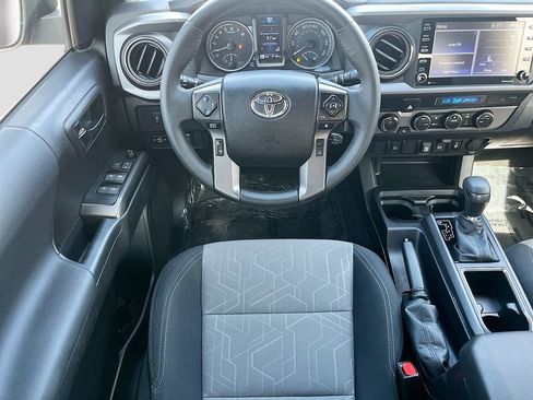 Used 2023 Toyota Tacoma TRD Off-Road image 20