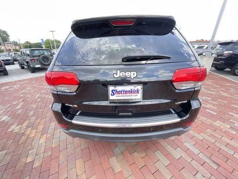 Used 2015 Jeep Grand Cherokee Limited w/ Luxury Group II AWD/4WD image 13
