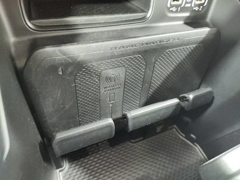 Used 2022 RAM 1500 Limited w/ Body-Colour Bumper Group AWD/4WD image 34
