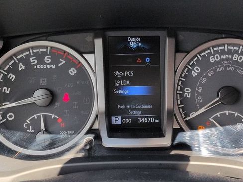 Certified 2022 Toyota Tacoma SR5 w/ Technology Package RWD image 25