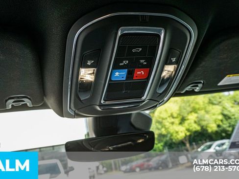 Used 2023 Jeep Wagoneer Series III w/ Preferred Equipment Group image 36