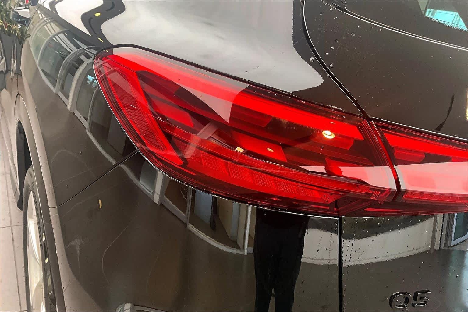 New 2025 Audi Q5 Premium Plus AWD/4WD image 14