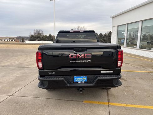 Used 2021 GMC Sierra 1500 Elevation image 14