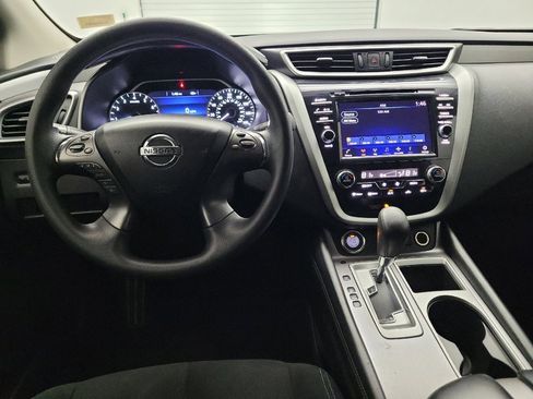 Used 2019 Nissan Murano S image 22