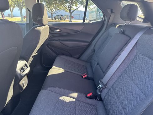 Used 2024 Chevrolet Equinox LT image 23