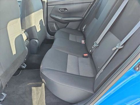 Used 2024 Nissan Sentra SV FWD image 17