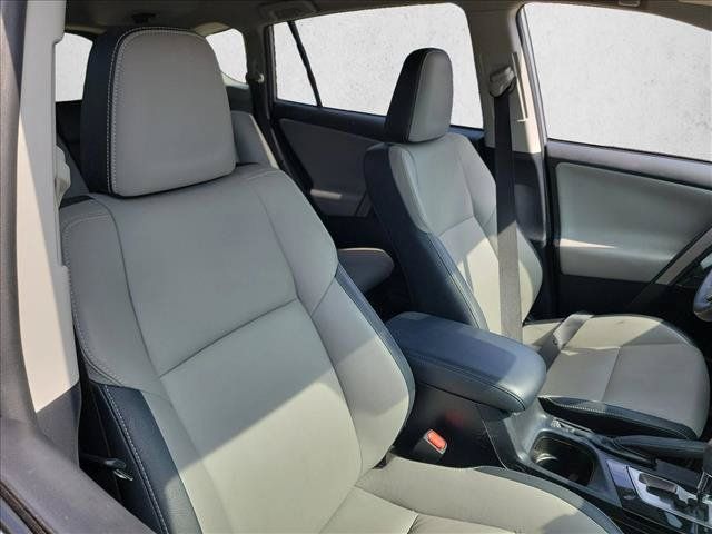 Used 2018 Toyota RAV4 Limited w/ Advanced Technology Package AWD/4WD image 12