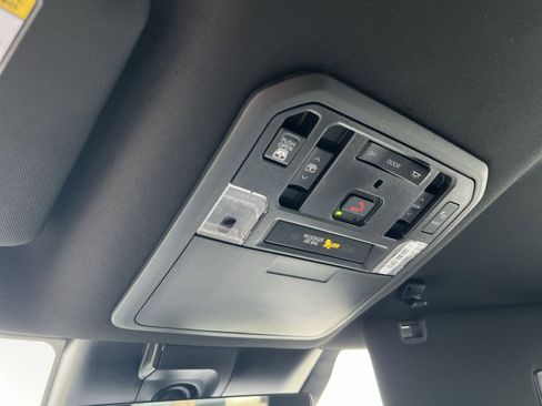 New 2026 Toyota Tundra Platinum AWD/4WD image 28