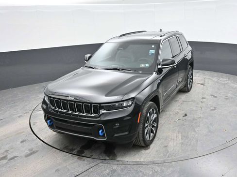 Used 2023 Jeep Grand Cherokee Overland image 29