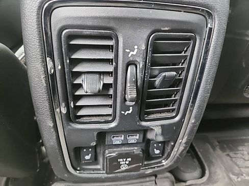 Used 2020 Jeep Grand Cherokee Trailhawk AWD/4WD image 38