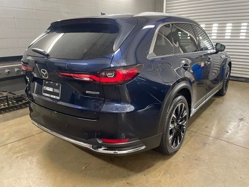 Used 2024 MAZDA CX-90 Plug-In Hybrid w/ Premium Pkg AWD/4WD image 3