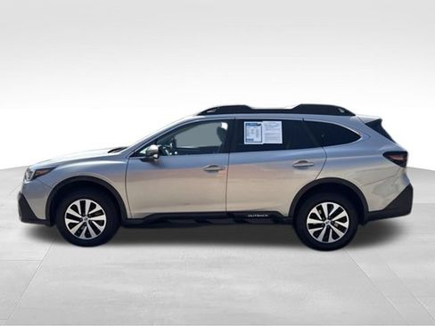 Used 2020 Subaru Outback Premium AWD/4WD image 4