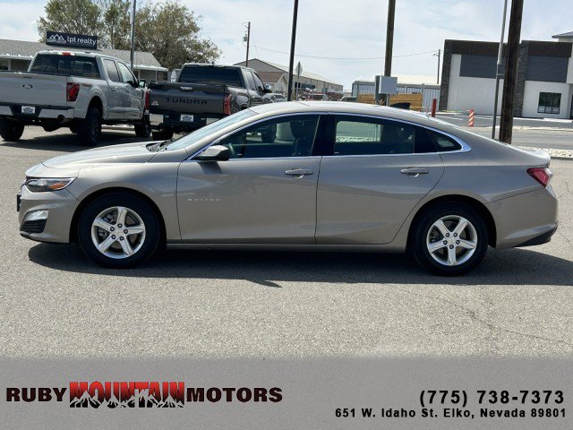 Used 2022 Chevrolet Malibu LT FWD image 4