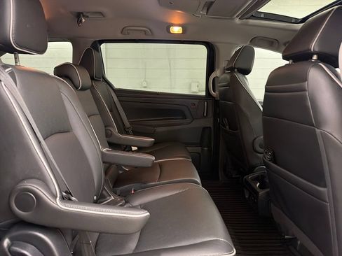 Used 2024 Honda Odyssey Elite image 29