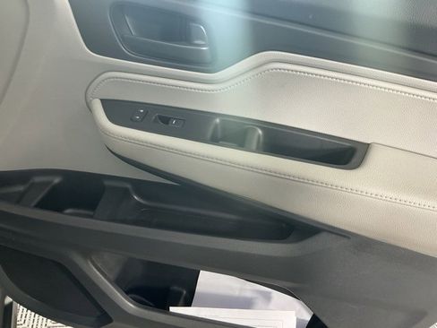 Used 2018 Honda Odyssey EX-L image 13