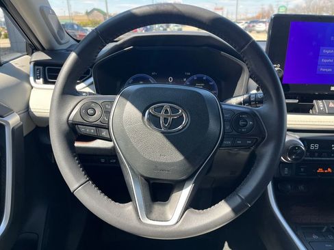 Certified 2023 Toyota RAV4 Limited AWD/4WD image 18