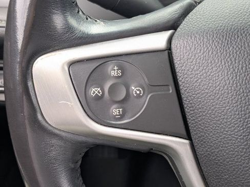 Used 2018 GMC Acadia SLT FWD image 24