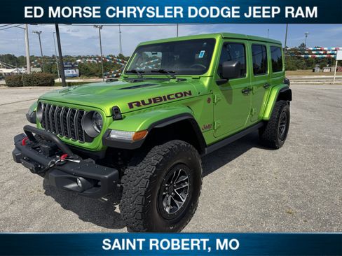 Used 2025 Jeep Wrangler Unlimited Rubicon AWD/4WD image 4