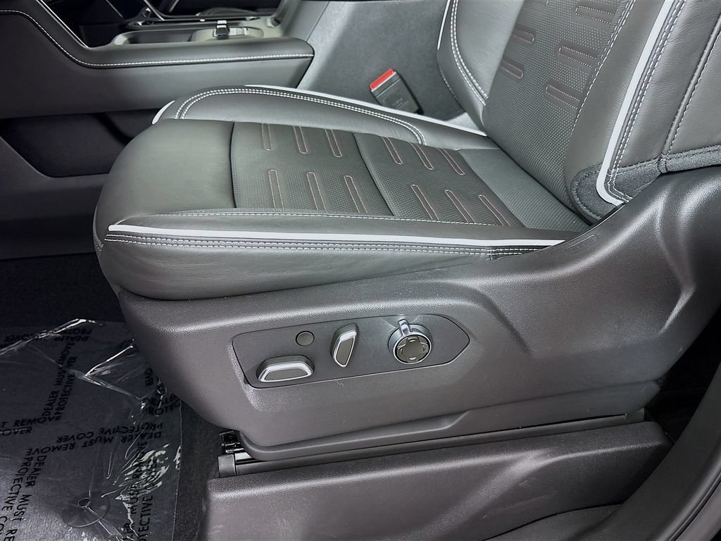 New 2026 GMC Sierra 2500 AT4X AWD/4WD image 19