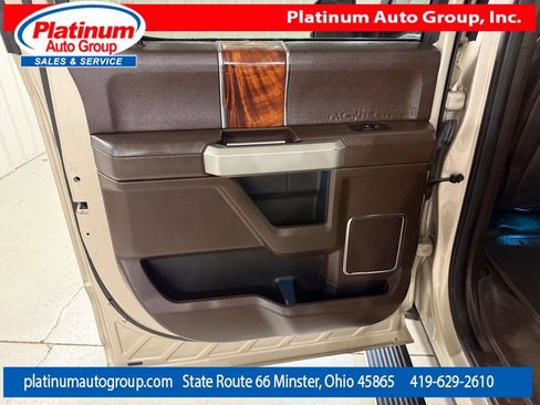 Used 2018 Ford F150 King Ranch w/ Equipment Group 601A Luxury AWD/4WD image 32