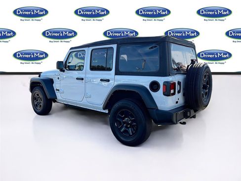 Used 2023 Jeep Wrangler Unlimited Sport AWD/4WD image 5