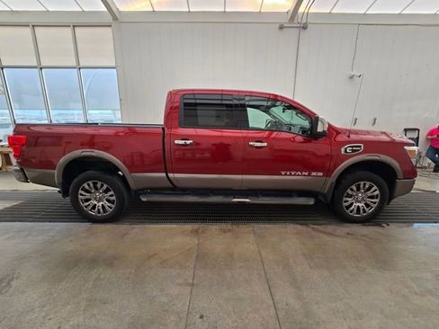 Used 2018 Nissan Titan Platinum Reserve w/ Platinum Utility Package image 6