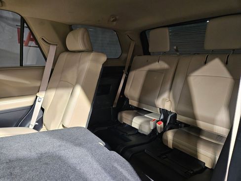 Used 2018 Toyota 4Runner Limited image 37