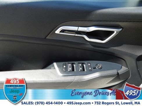 Used 2023 Kia Sportage LX AWD/4WD image 15