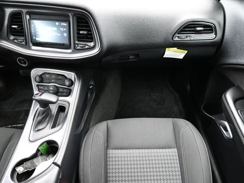 Used 2015 Dodge Challenger R/T w/ Quick Order Package 28B R/T image 35