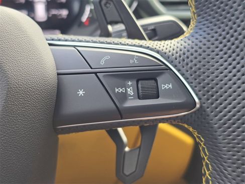 Used 2023 Lamborghini Urus S image 25