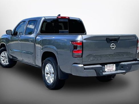 Used 2023 Nissan Frontier SV w/ Technology Package AWD/4WD image 4