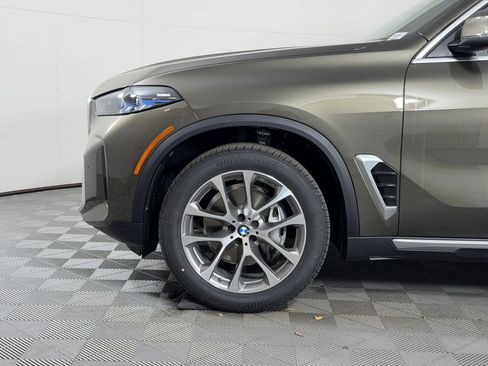Used 2026 BMW X5 xDrive40i w/ Climate Comfort Package image 24