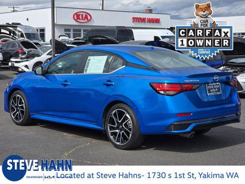 Used 2024 Nissan Sentra SR w/ SR Premium Package image 3