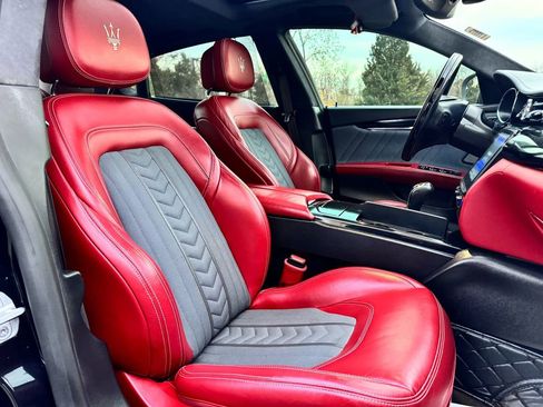 Used 2018 Maserati Quattroporte S GranLusso image 32