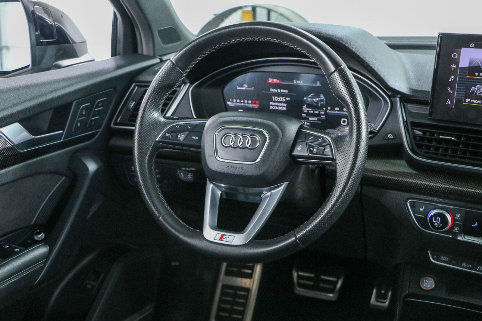 Used 2023 Audi SQ5 Premium Plus w/ Premium Plus Package AWD/4WD image 9