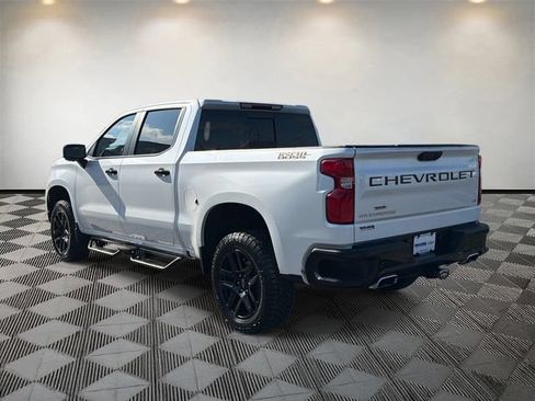Used 2023 Chevrolet Silverado 1500 LT Trail Boss w/ LT Trail Boss Premium Package AWD/4WD image 7