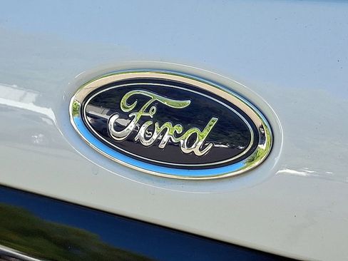 Certified 2022 Ford EcoSport SES w/ Interior Protection Package image 31