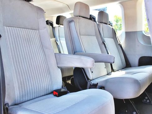 Used 2019 Ford Transit 350 XLT RWD image 13