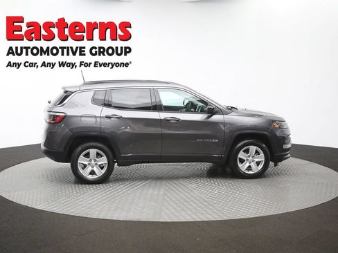 Used 2022 Jeep Compass Latitude AWD/4WD image 46