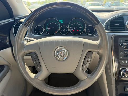 Used 2017 Buick Enclave Convenience FWD image 22