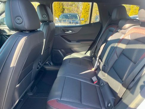 New 2026 Chevrolet Equinox RS w/ Convenience Package III AWD/4WD image 26