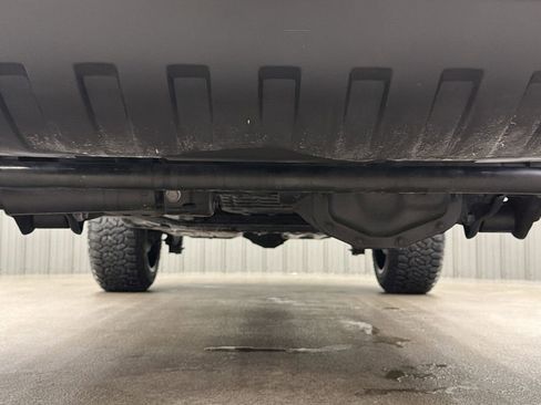 Used 2025 Jeep Wrangler Unlimited Sahara w/ Safety Group image 15