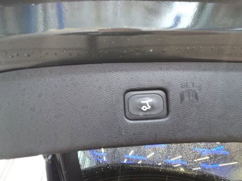 Certified 2024 Ford Edge SEL w/ Convenience Package image 17