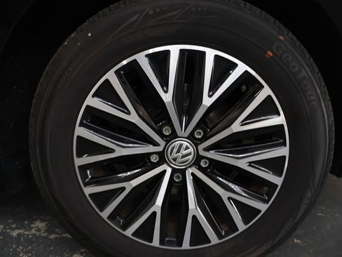 Used 2021 Volkswagen Jetta SE w/ SE Cold Weather Package FWD image 30