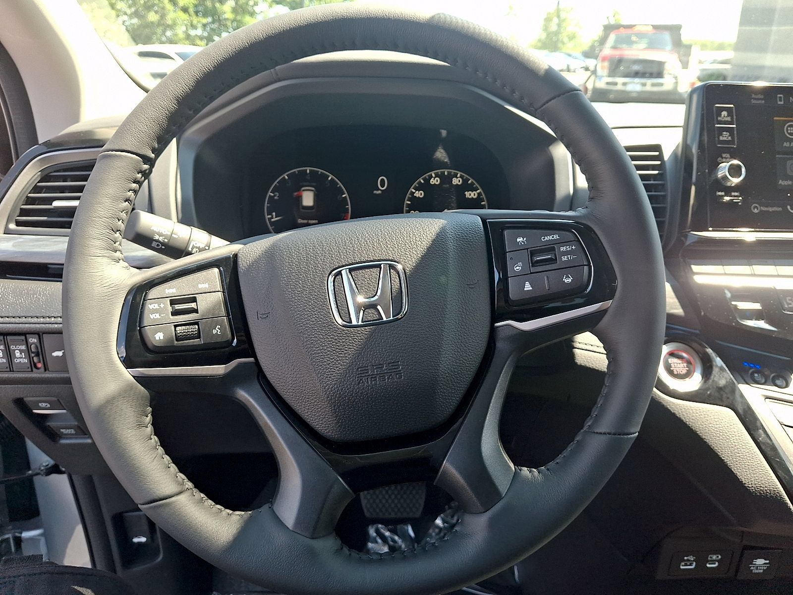 New 2026 Honda Odyssey Elite image 9