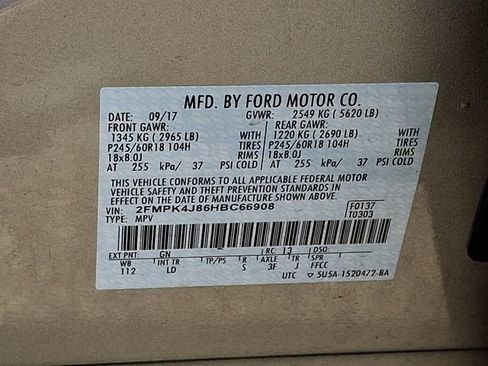 Used 2017 Ford Edge SEL w/ Equipment Group 201A AWD/4WD image 28