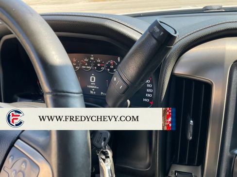 Used 2015 GMC Sierra 1500 Denali AWD/4WD image 27