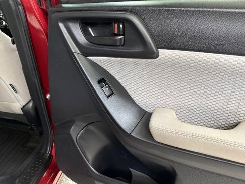 Used 2017 Subaru Forester 2.5i Premium w/ All-Weather Package image 67